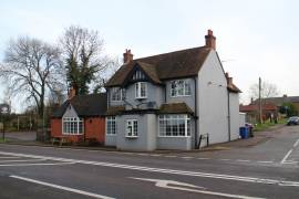 OXFORDSHIRE - MAIN ROAD FREEHOUSE