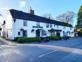 WILTSHIRE - DESIRABLE VILLAGE FREEHOUSE WITH LETTING ROOMS