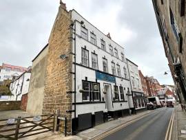 WHITBY TOWN CENTRE - FREEHOLD PUB