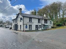 DUMFRIESSHIRE - EXTREMELY PROFITABLE 10 BEDROOM HOTEL