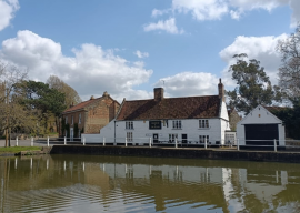 NORFOLK - PICTURESQUE VILLAGE PUB AND RESTAURANT WITH LETTING ANNEXE
