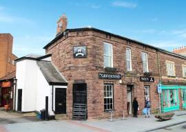 MONMOUTHSHIRE - MARKET TOWN CENTRE FREE HOUSE