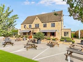 RAPIDLY GROWING MARKET TOWN PUB RESTAURANT, IMMACULATELY PRESENTED THROUGHOUT, HIGH SPEC OPEN PLAN TRADING, 100+ COVERS, EXTENSIVE GARDENS, NET SALES £600,000+