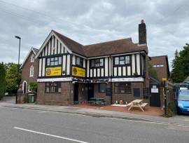 HAMPSHIRE – TRADITIONAL PUBLIC HOUSE IN SUBURB OF SOUTHAMPTON