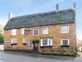 FORMER COACHING INN & RESTAURANT, AFFLUENT PICTURESQUE VILLAGE, HIGHLY PROFITABLE WITH MUCH FURTHER POTENTIAL, SAME HANDS OVER 30 YEARS, 5 LETTING BEDROOMS