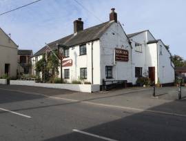 CORNWALL – ESTABLISHED VILLAGE FREEHOUSE WITH LETTING ROOMS ON ATLANTIC HIGHWAY