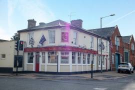 SUFFOLK - TRADITIONAL WET-LED COMMUNITY PUB