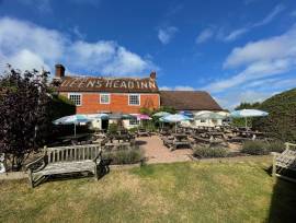 EAST SUSSEX - ICONIC FREEHOUSE WITH STUNNING VIEWS