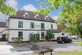 WARWICKSHIRE HIGH TRADING VILLAGE PUB AND RESTAURANT