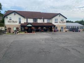 CWRT HENLLYS, CWMBRAN – WELL APPOINTED VILLAGE PUB WITH LETTING ACCOMMODATION AND STRONG CATERING LED TRADE