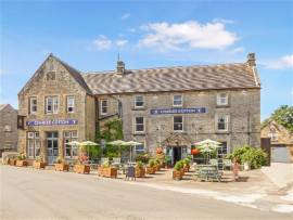 NATIONAL PARK COUNTRY HOTEL, BEAUTIFUL MARKET VILLAGE IN DOVEDALE, 17 E/S BEDROOMS, SELF CONTAINED COTTAGE, LOUNGE & RESTAURANTS, FANTASTIC TERRACES, YEAR ROUND DESTINATION.