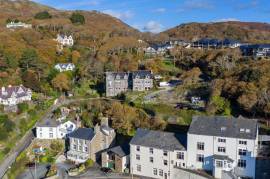 GWYNEDD – 14 BEDROOM BOUTIQUE HOTEL OVERLOOKING BARMOUTH BAY