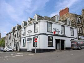 AYRSHIRE – 8 BEDROOM HOTEL AND BAR WITH CAR PARK