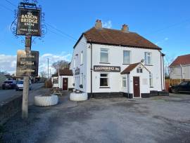 SOMERSET - FREE HOUSE NEAR CAMP SITES AND THE COAST 