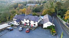 WREXHAM COUNTY BOROUGH - HISTORIC COACHING INN & RESTAURANT OFFERING STUNNING MOUNTAIN VIEWS