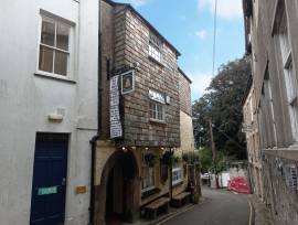 CORNWALL – TOWN HISTORIC 15TH CENTURY REAL ALE FREE HOUSE